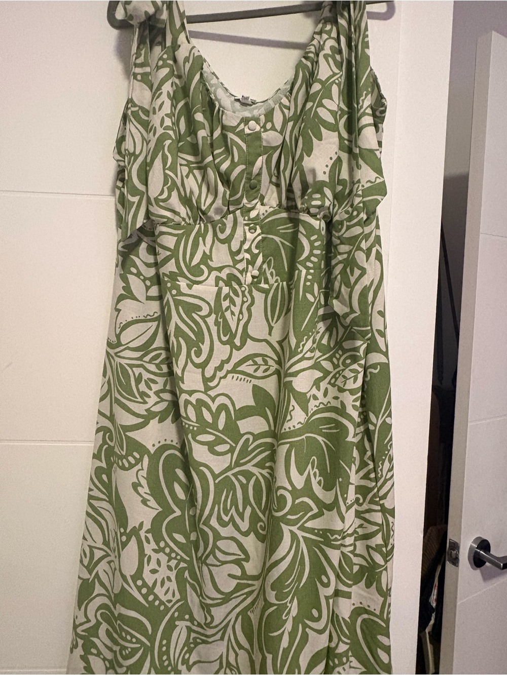 River Island Green and Cream Botanical Midi/Maxi Dress